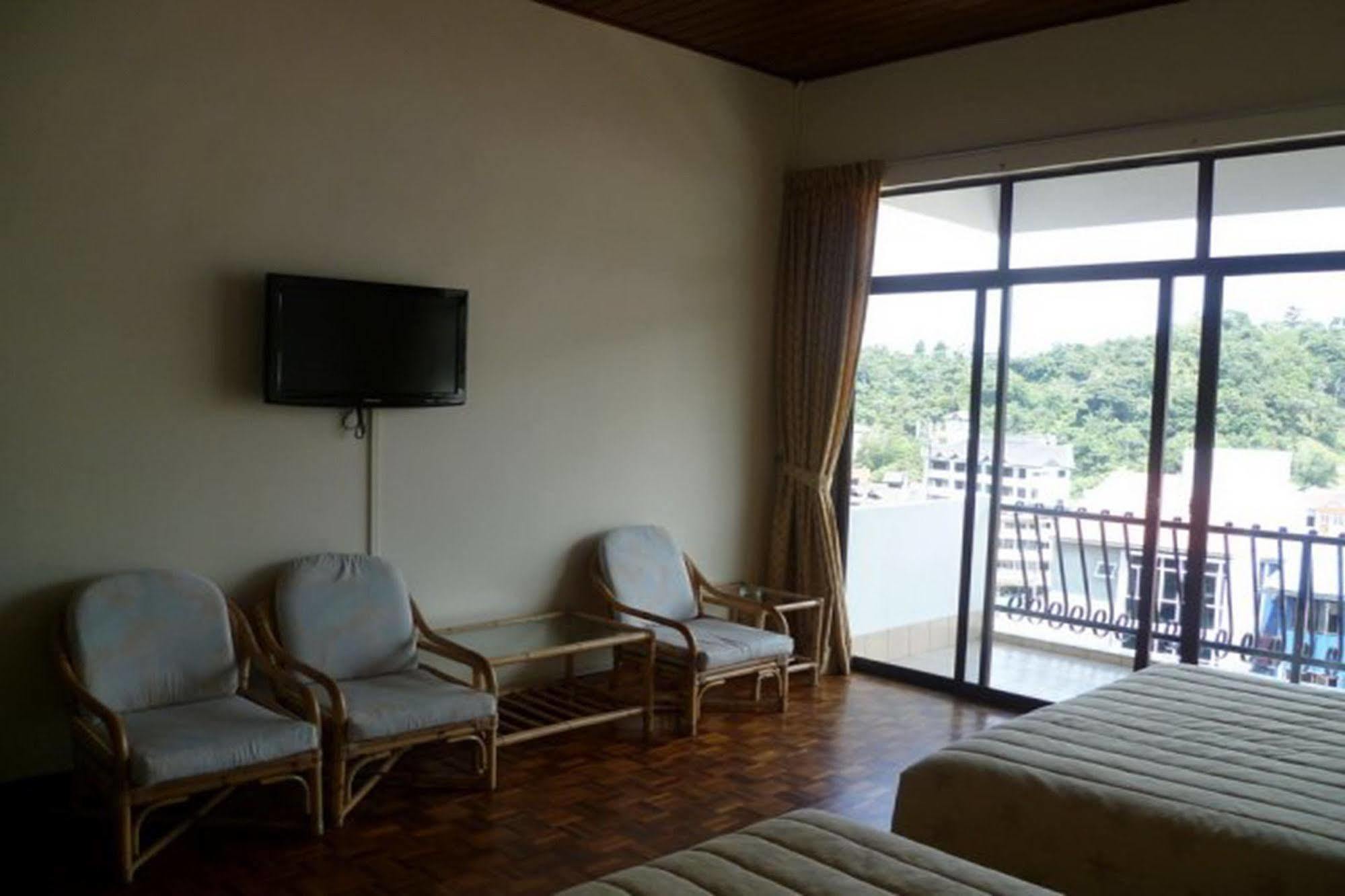 Country Lodge Resort Brinchang Zewnętrze zdjęcie